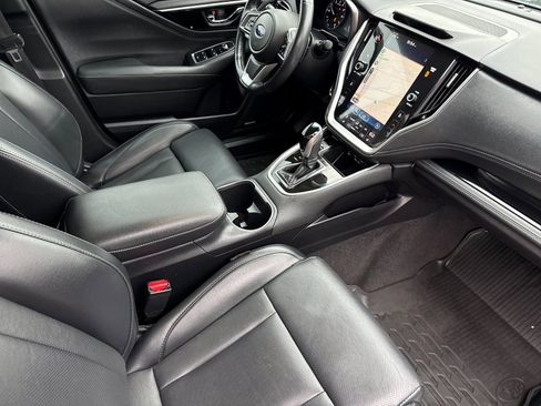 Used 2021 Subaru Outback Limited XT image 18