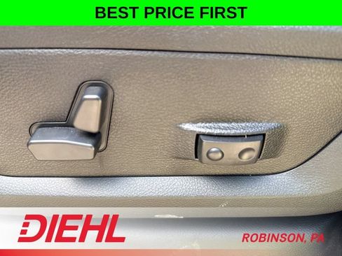 New 2026 RAM 2500 Laramie w/ Night Edition AWD/4WD image 23