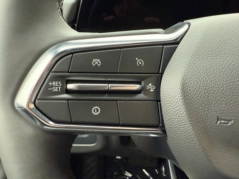 New 2025 Chevrolet Suburban High Country image 38