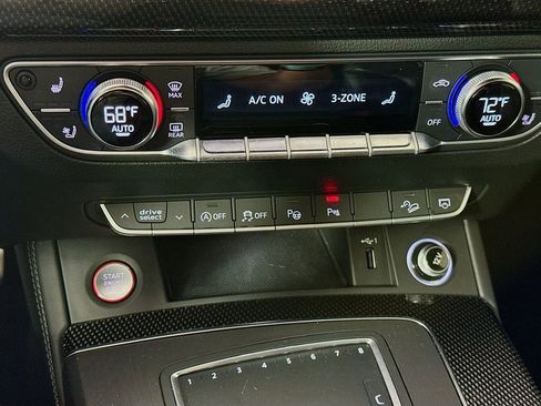 Used 2019 Audi SQ5 Prestige image 18