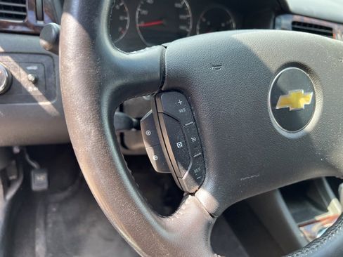 Used 2013 Chevrolet Impala LT w/ LT Sunroof Package image 14