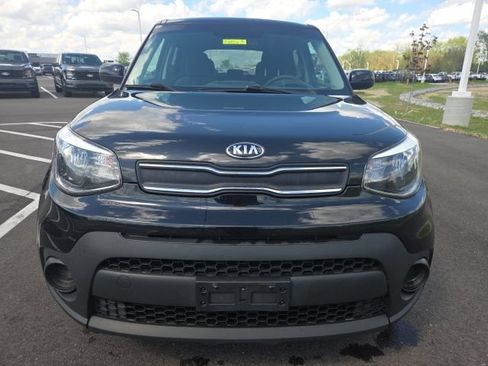 Used 2018 Kia Soul FWD image 3