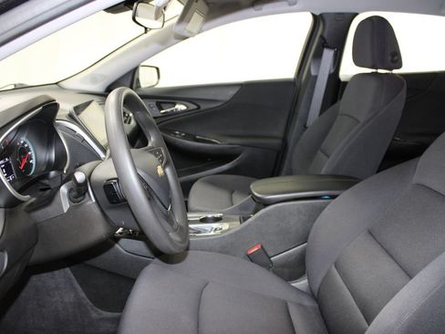 Used 2023 Chevrolet Malibu LT FWD image 14