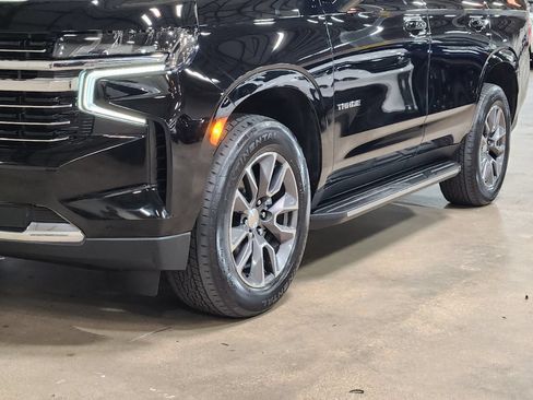 Used 2023 Chevrolet Tahoe LT w/ Luxury Package RWD image 17