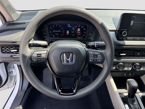 Used 2024 Honda Accord EX image 13