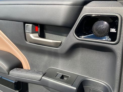 New 2026 Toyota 4Runner Limited AWD/4WD image 12