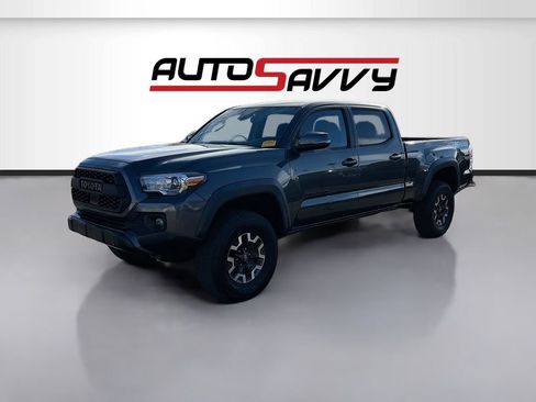 Used 2020 Toyota Tacoma TRD Off-Road w/ Technology Package AWD/4WD image 3