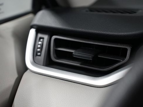 Certified 2025 Toyota RAV4 XLE AWD/4WD image 25