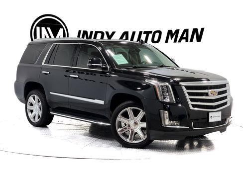 Used 2020 Cadillac Escalade Premium Luxury AWD/4WD image 2