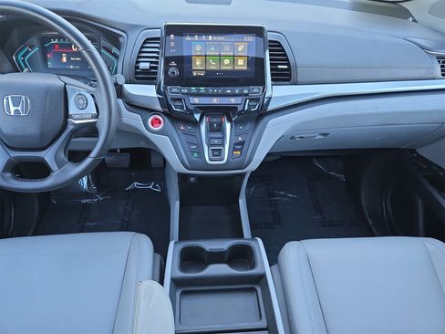 Used 2018 Honda Odyssey EX-L image 23