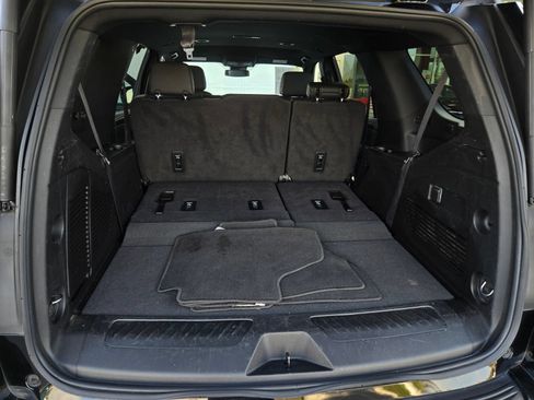 Used 2024 Chevrolet Tahoe LT RWD image 25