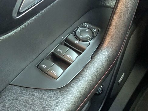 Used 2022 Chevrolet Blazer RS w/ Enhanced Convenience Package FWD image 21