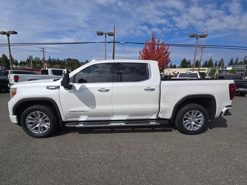 Used 2021 GMC Sierra 1500 Denali w/ Driver Alert Package II AWD/4WD image 4