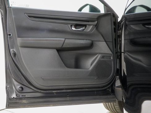 Used 2023 Honda CR-V Sport image 18