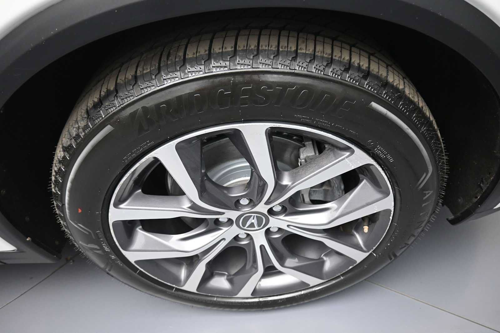 Certified 2024 Acura MDX w/ Technology Package AWD/4WD image 12