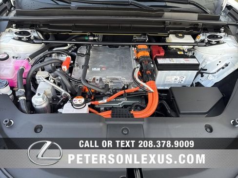 New 2026 Lexus RZ 450e AWD image 9