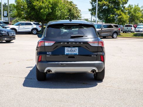 Used 2022 Ford Escape SE w/ Convenience Package AWD/4WD image 6