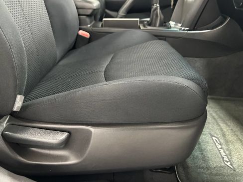 Used 2009 Toyota Camry SE FWD image 48