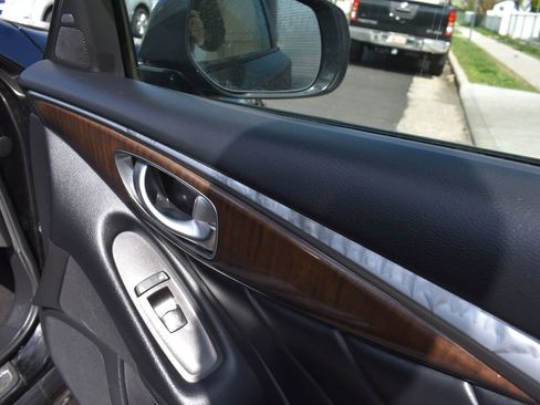 Used 2014 INFINITI Q50 Premium w/ Navigation Package image 20