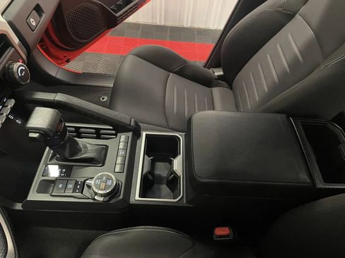 Used 2024 Toyota Tacoma TRD Off-Road AWD/4WD image 34