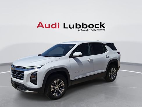 Used 2025 Chevrolet Equinox LT AWD/4WD image 4