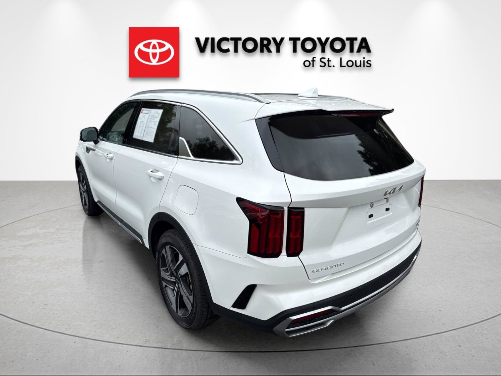 Used 2023 Kia Sorento SX Prestige w/ Panoramic Sunroof Package AWD/4WD image 5