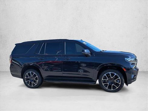 Used 2022 Chevrolet Tahoe RST w/ Luxury Package AWD/4WD image 4