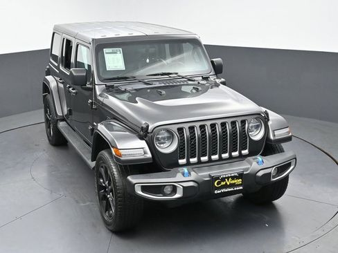 Used 2022 Jeep Wrangler Unlimited Sahara w/ Cold Weather Group image 45