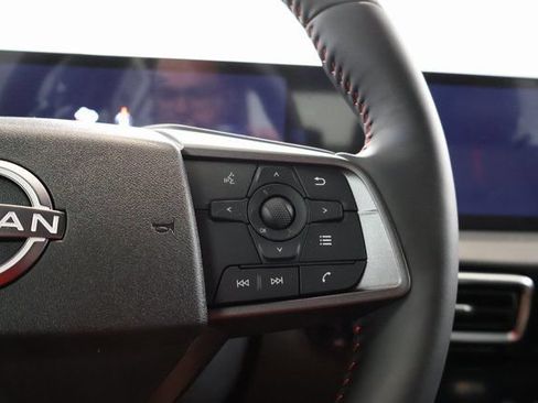 New 2026 Nissan Sentra SR w/ SR Premium Package FWD image 17