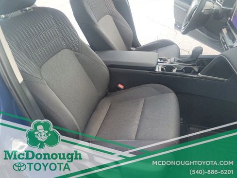 Certified 2025 Toyota Camry LE image 21