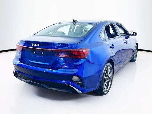 Used 2023 Kia Forte LXS image 8