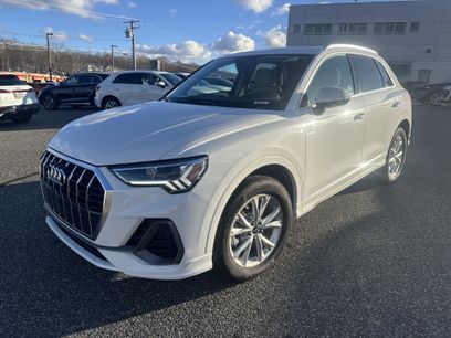 New 2025 Audi Q3 2.0T Premium