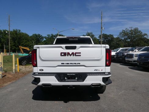Used 2019 GMC Sierra 1500 AT4 w/ AT4 Premium Package AWD/4WD image 6