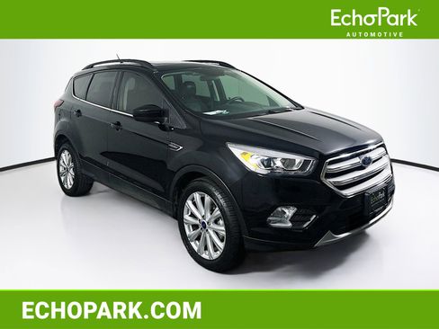 Used 2019 Ford Escape SEL image 1