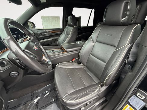 Used 2021 Cadillac Escalade Premium Luxury w/ Driver Assist Tech Package image 10