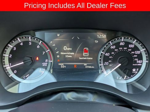 Used 2023 Toyota Highlander XLE FWD image 29