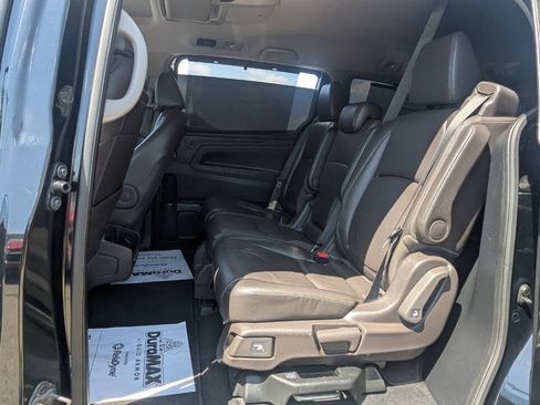 Used 2019 Honda Odyssey Elite image 18