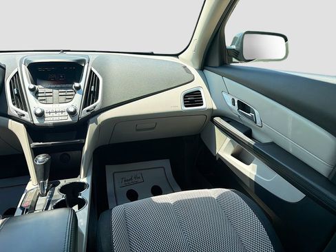 Used 2017 GMC Terrain SLE FWD image 22
