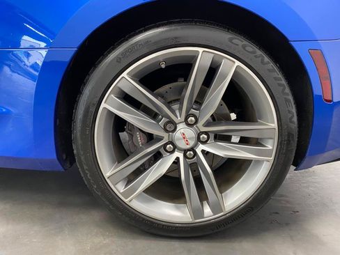 Used 2016 Chevrolet Camaro SS RWD image 18