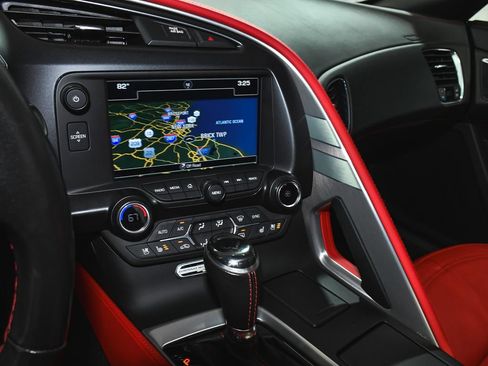 Used 2019 Chevrolet Corvette Grand Sport RWD image 41