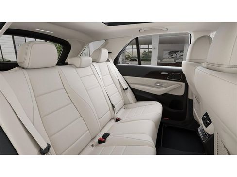 New 2026 Mercedes-Benz GLE 450 4MATIC image 5