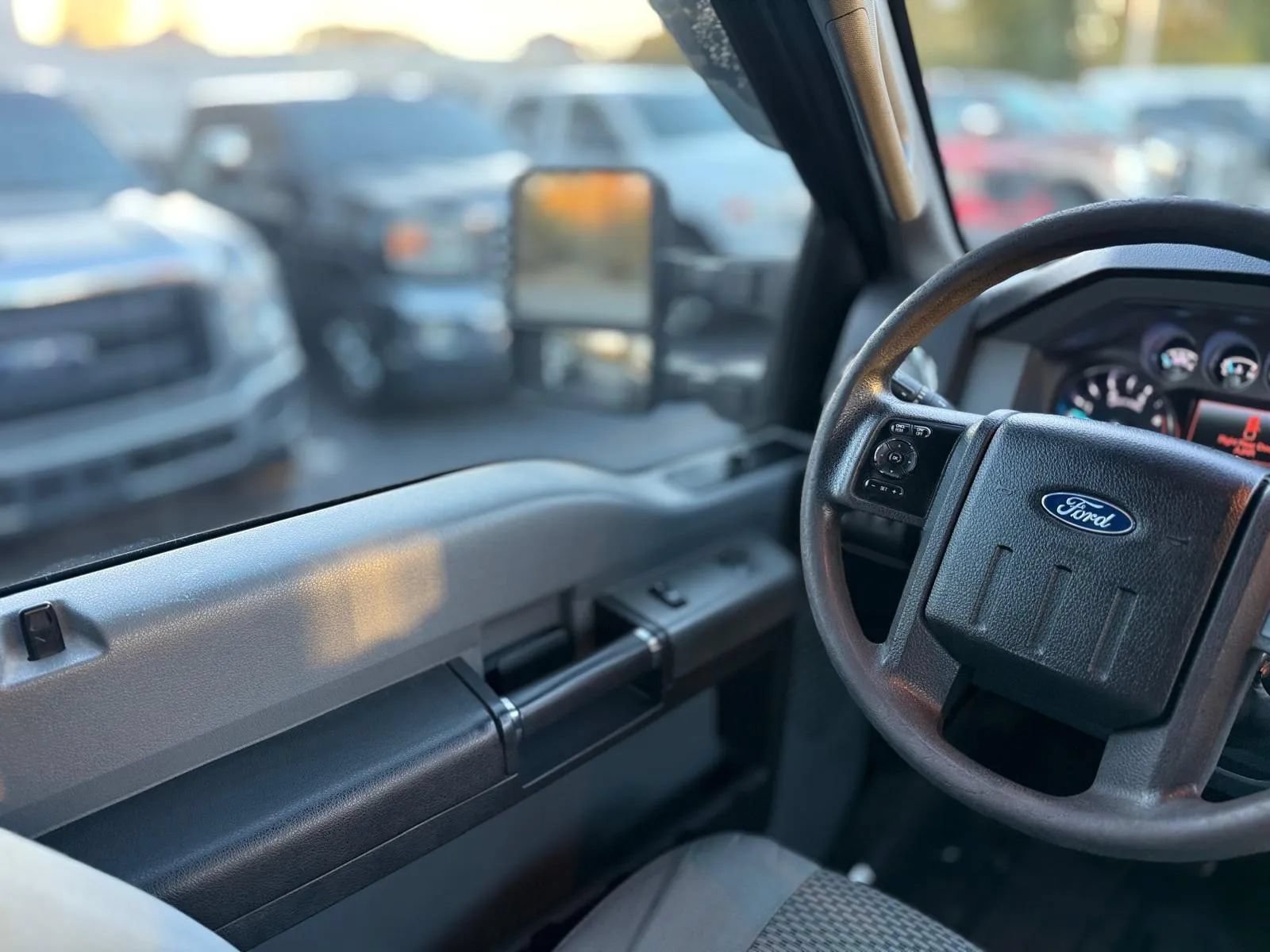 Used 2016 Ford F250 XLT w/ XLT Value Package AWD/4WD image 21