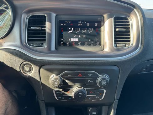 Used 2021 Dodge Charger SXT w/ Leather Interior Group image 15