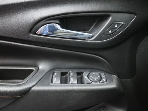 Used 2019 Chevrolet Equinox Premier image 29