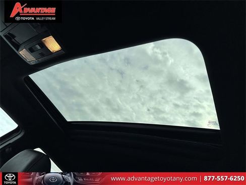 Used 2021 Toyota Tacoma TRD Sport w/ TRD Premium Sport Package image 22