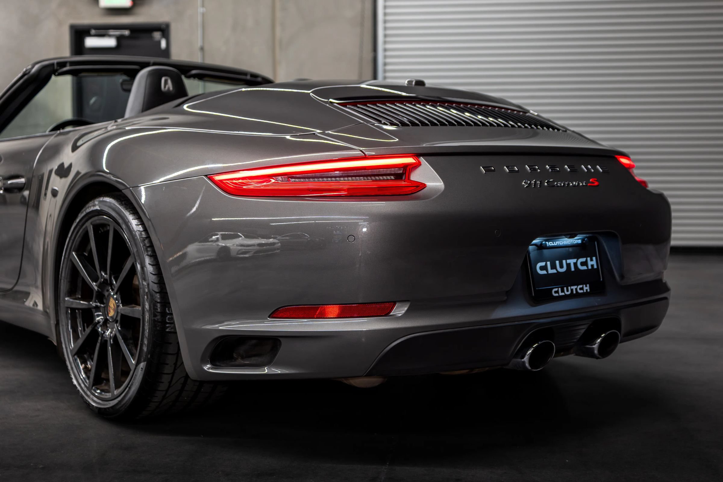 Used 2017 Porsche 911 Carrera S RWD image 15