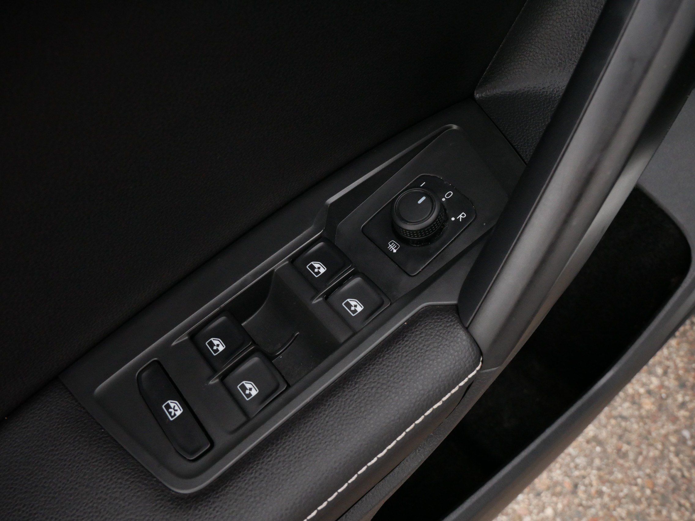 Used 2023 Volkswagen Tiguan S w/ Driver Assistance Package AWD/4WD image 19