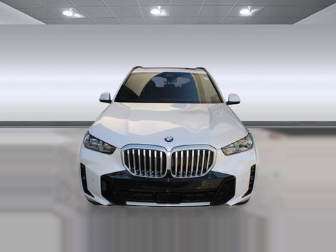 Used 2026 BMW X5 sDrive40i w/ M Sport Package RWD image 6
