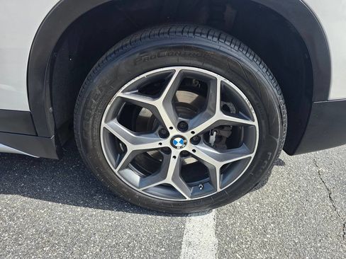 Used 2016 BMW X1 xDrive28i AWD/4WD image 11