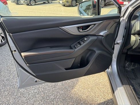 Used 2023 Subaru Crosstrek 2.5i Limited w/ Moonroof Package image 33